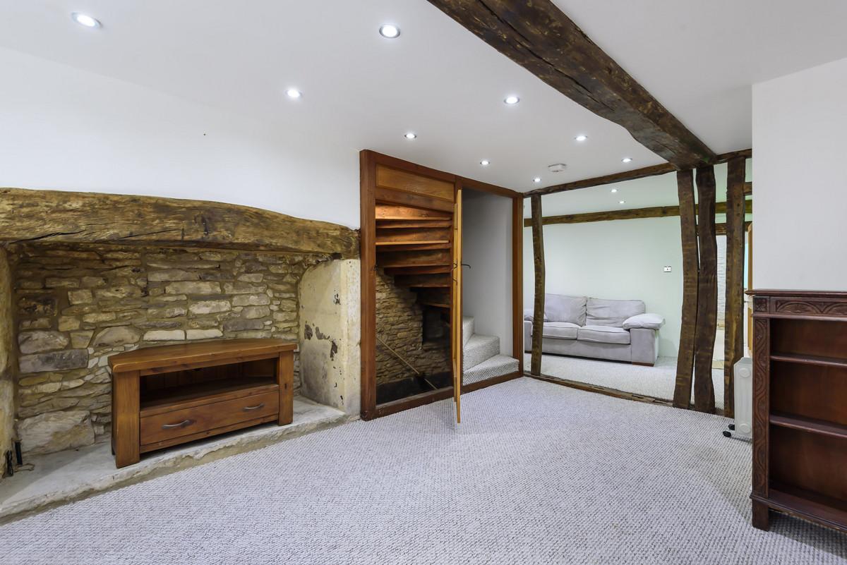 Property detail 7 - Adam Clegg Estate Agents