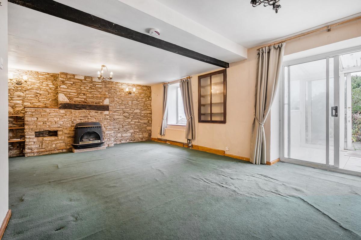 Property detail 5 - Adam Clegg Estate Agents