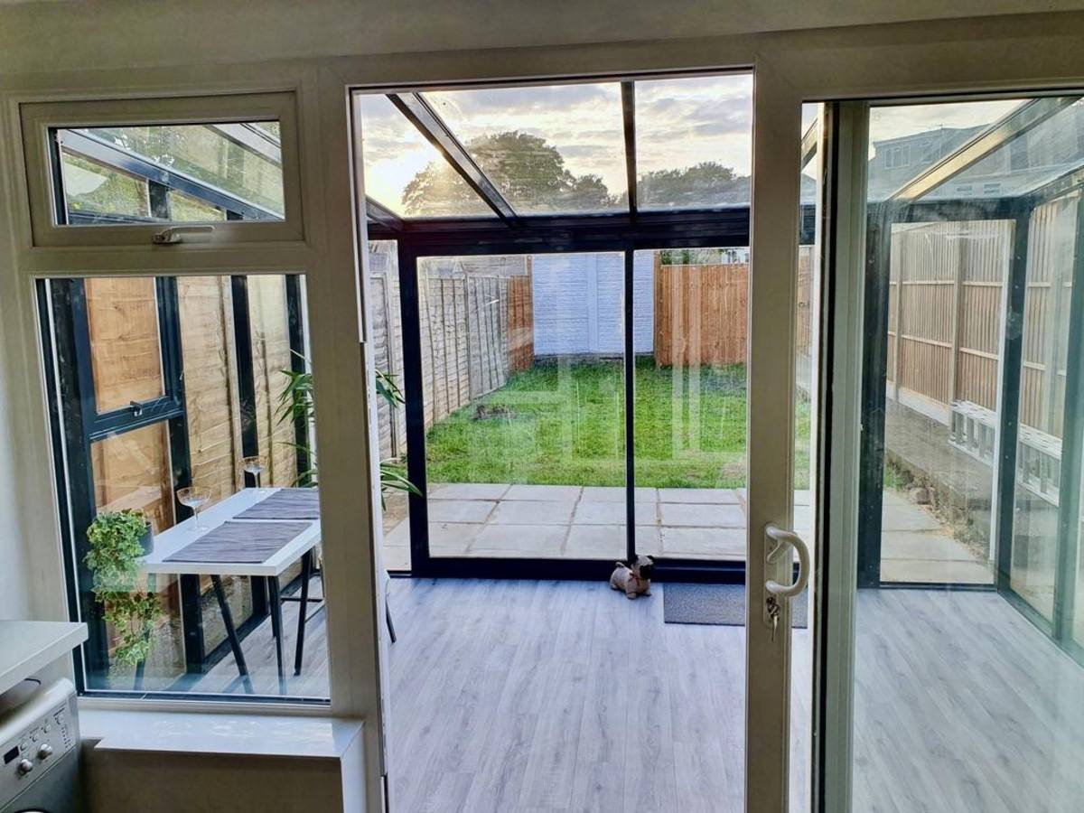 Property detail 10 — Adam Clegg Estate Agents