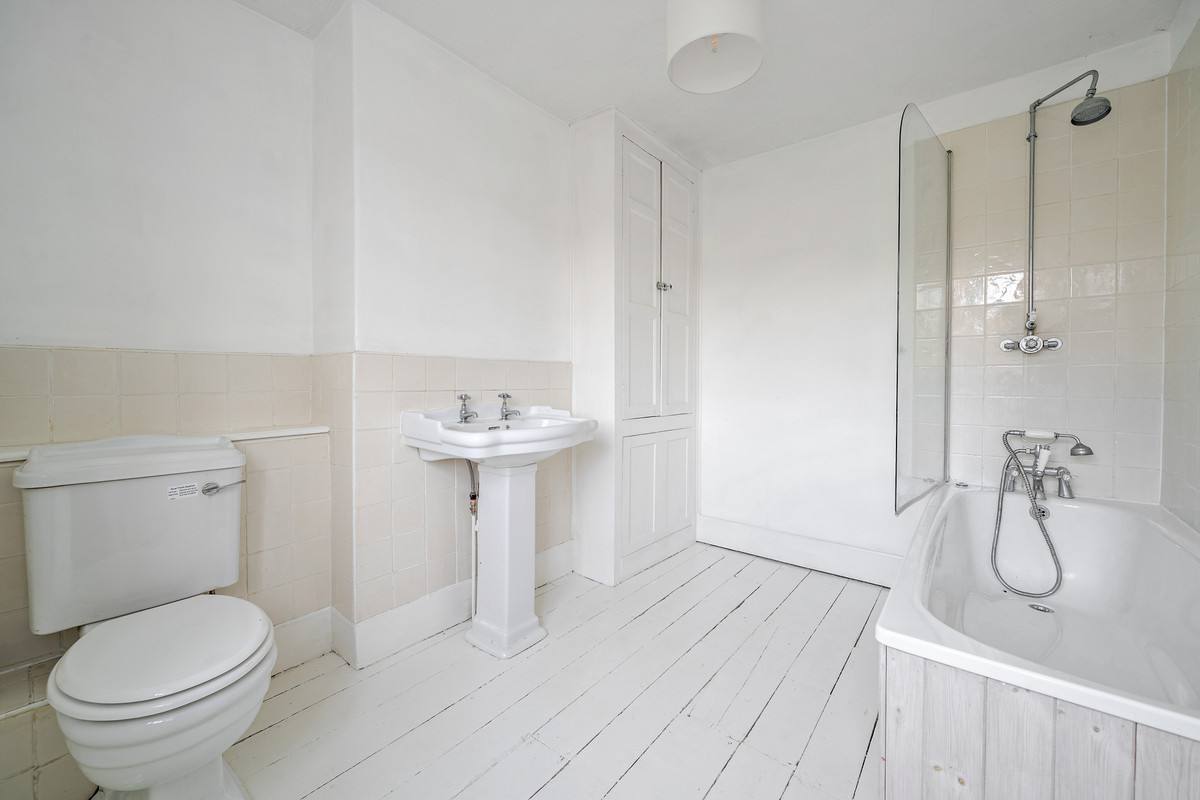 Property detail 8 — Adam Clegg Estate Agents