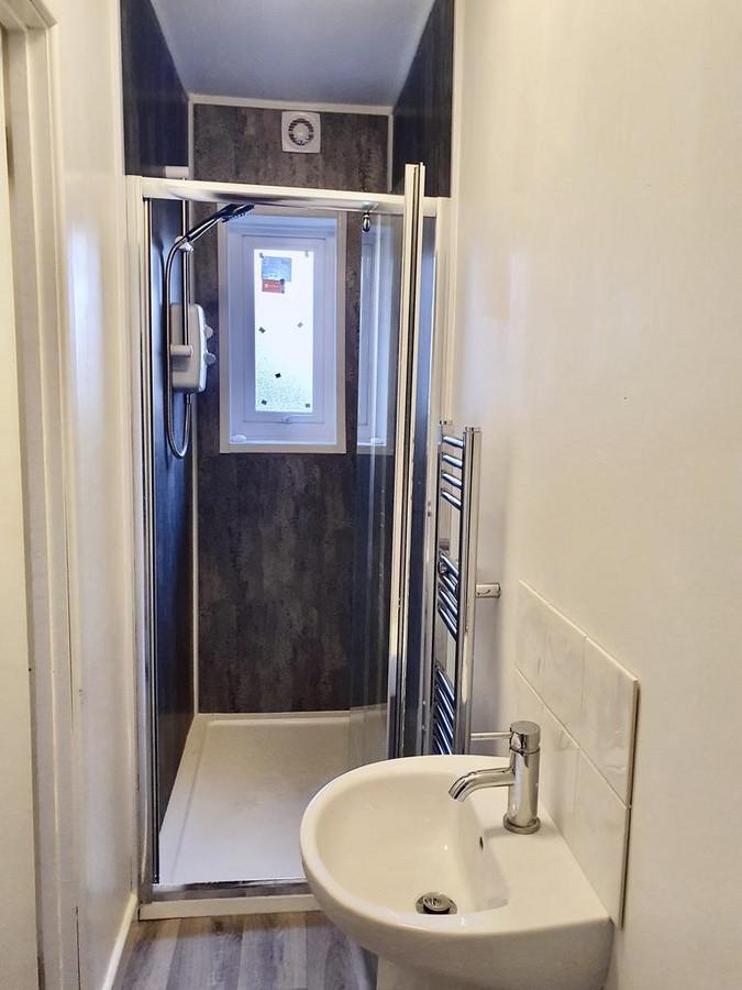Property detail 5 - Adam Clegg Estate Agents