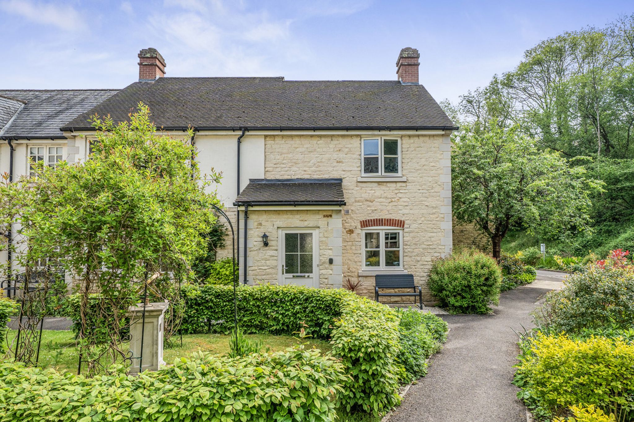 20 Inchbrook Way