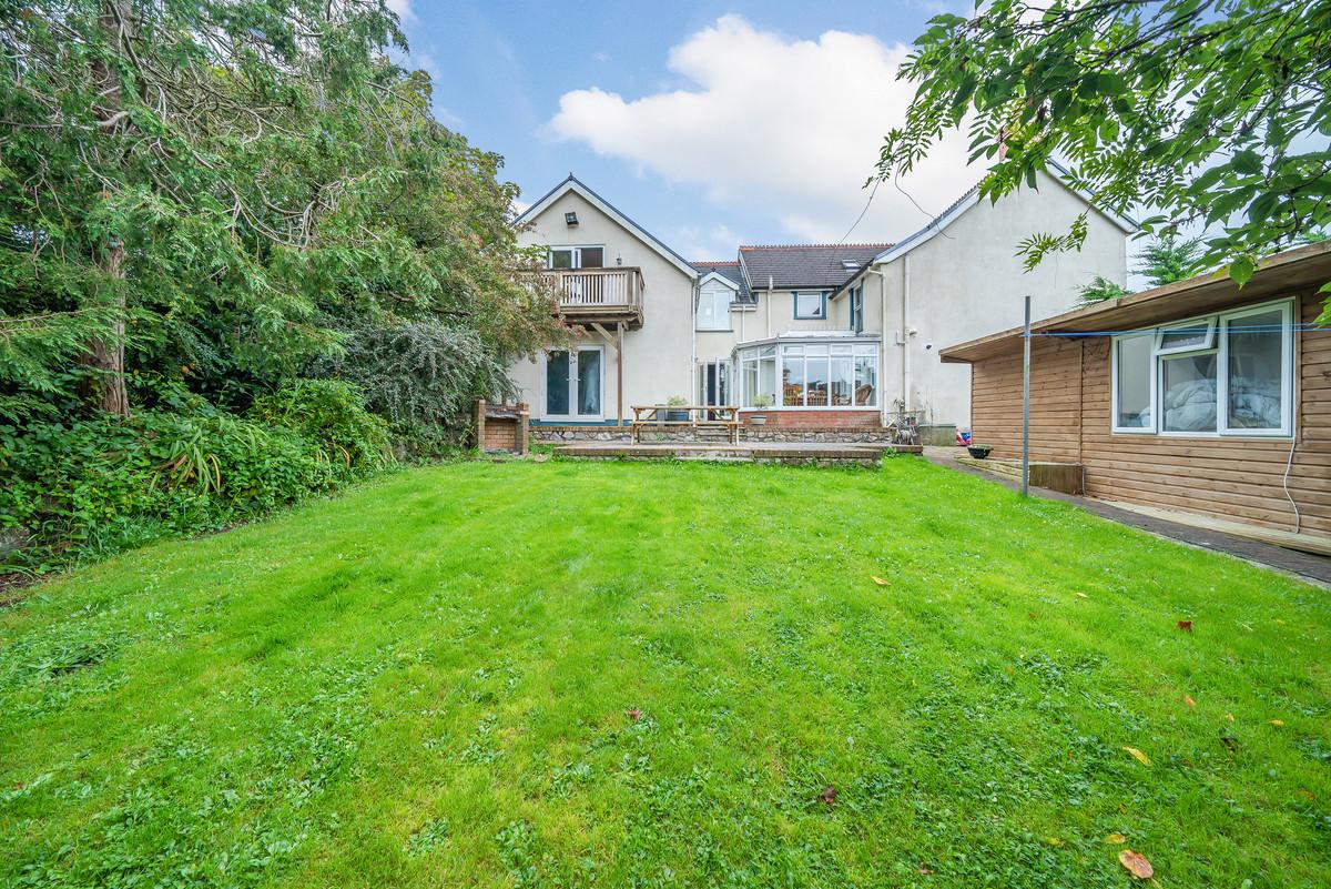 Property detail 2 - Adam Clegg Estate Agents