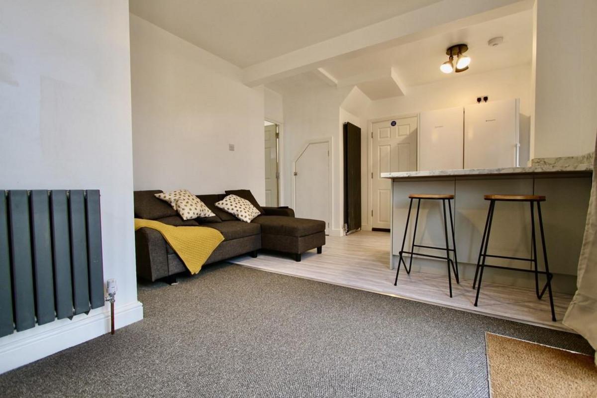 Property detail 5 - Adam Clegg Estate Agents