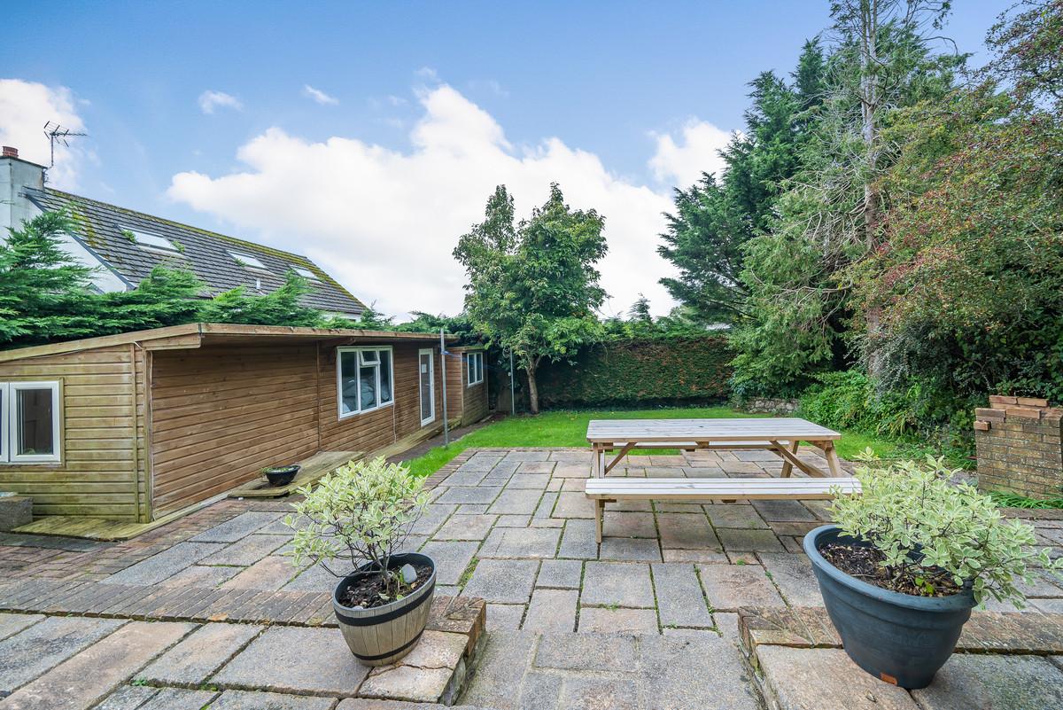 Property detail 10 - Adam Clegg Estate Agents