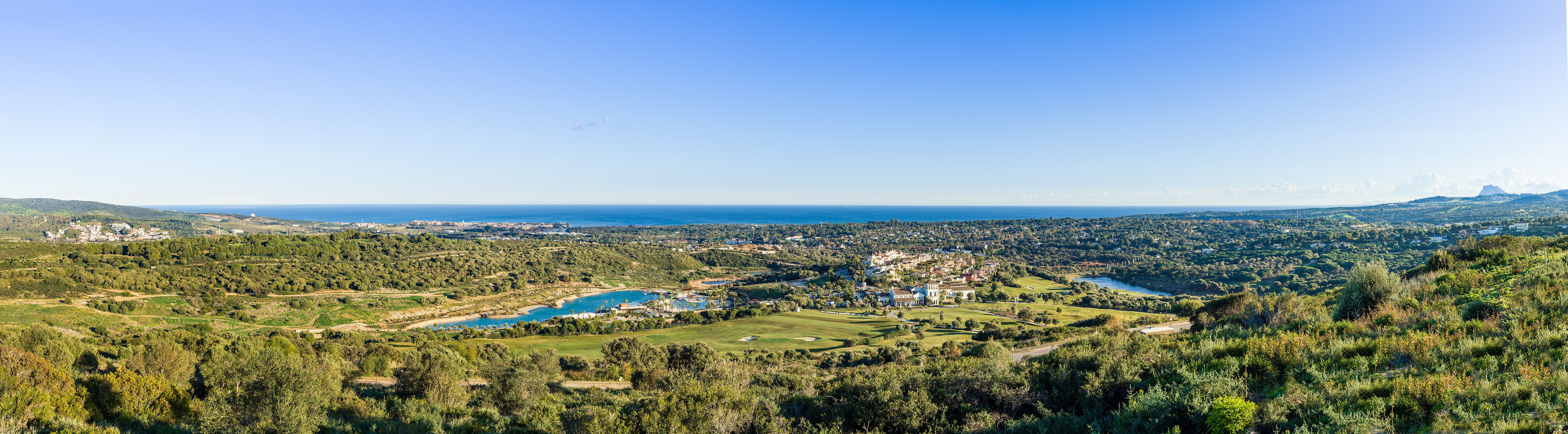 The 15, La Reserva Club Sotogrande: 10 11 LowRes B0007168