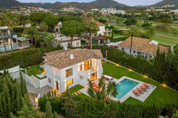 Villa Madrisa — Las Brisas, Nueva Andalucia property photo