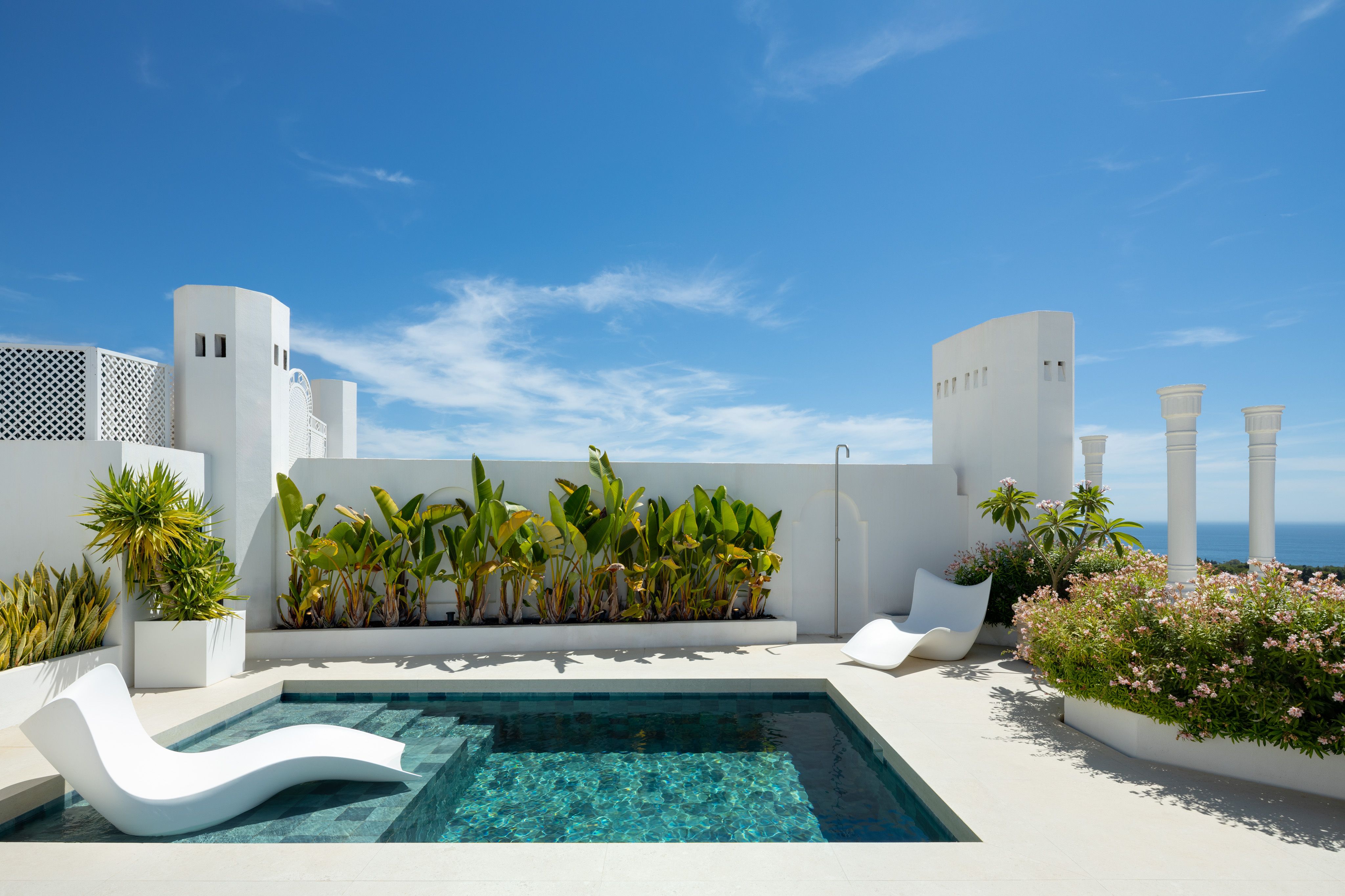 Penthouse Colgantes Marbella source image Penthouse Colgantes 21.jpg; draft review only.