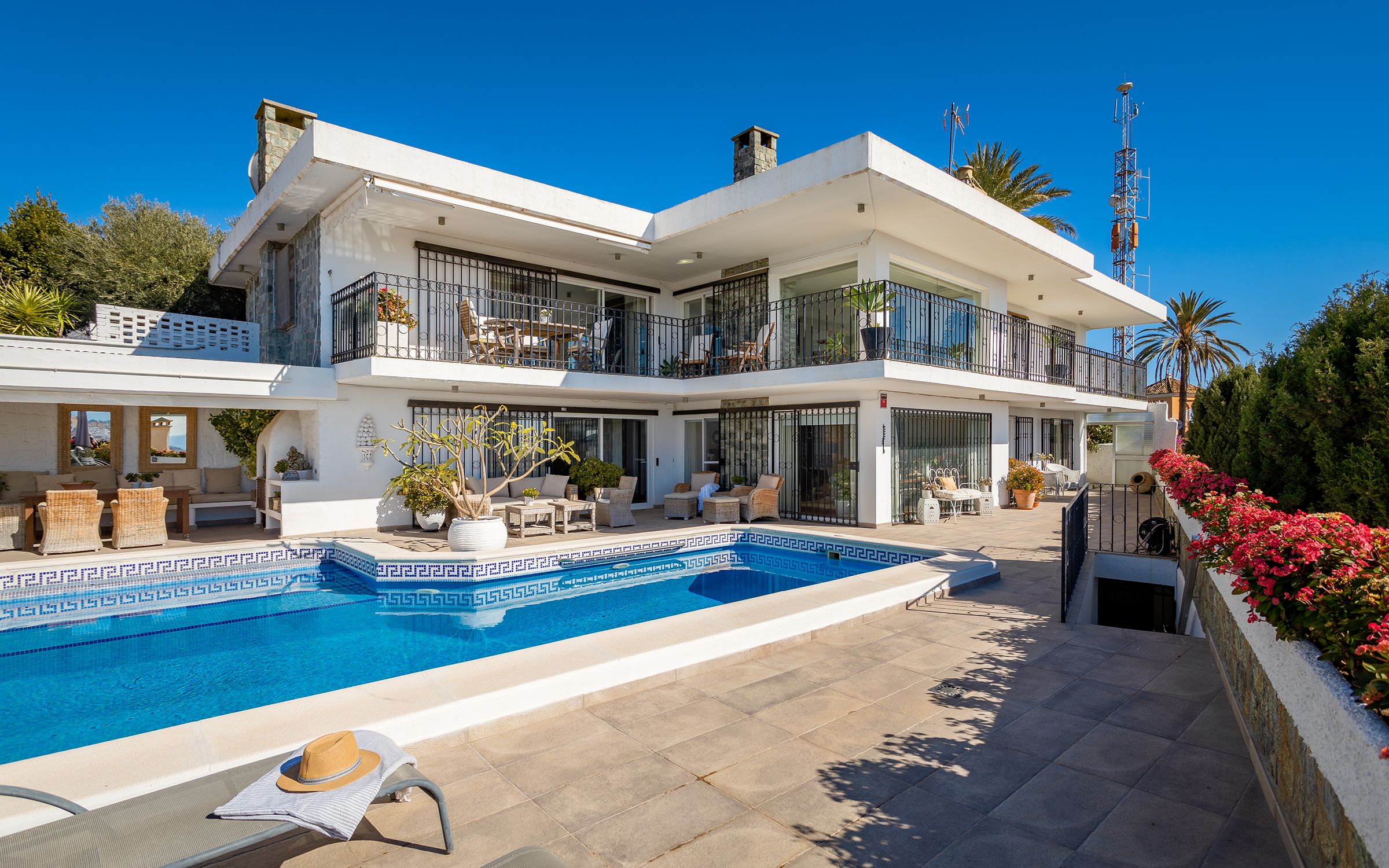 Panoramic Sea Views Villa — Nueva Andalucia, Marbella property photo