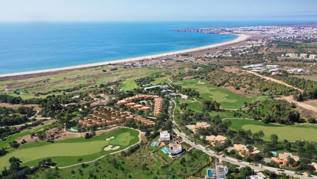 Palmares Signature Apartments II resort view