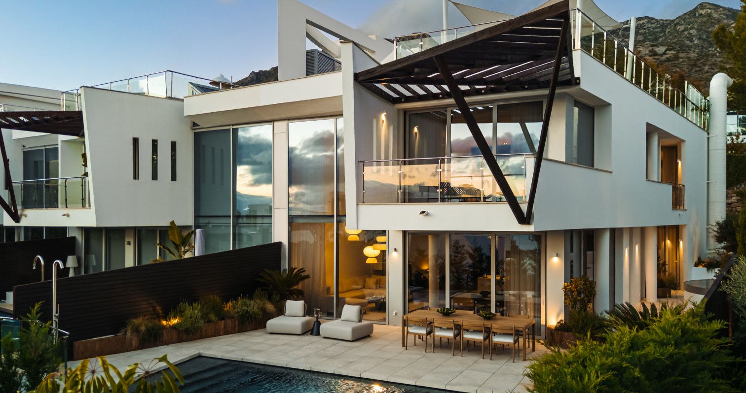 Meisho Hills 205 exterior with private pool in Sierra Blanca