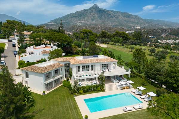 Aloha 40 source media spca_visual_marbella_DJI_0015-Edit.jpg; draft review only.