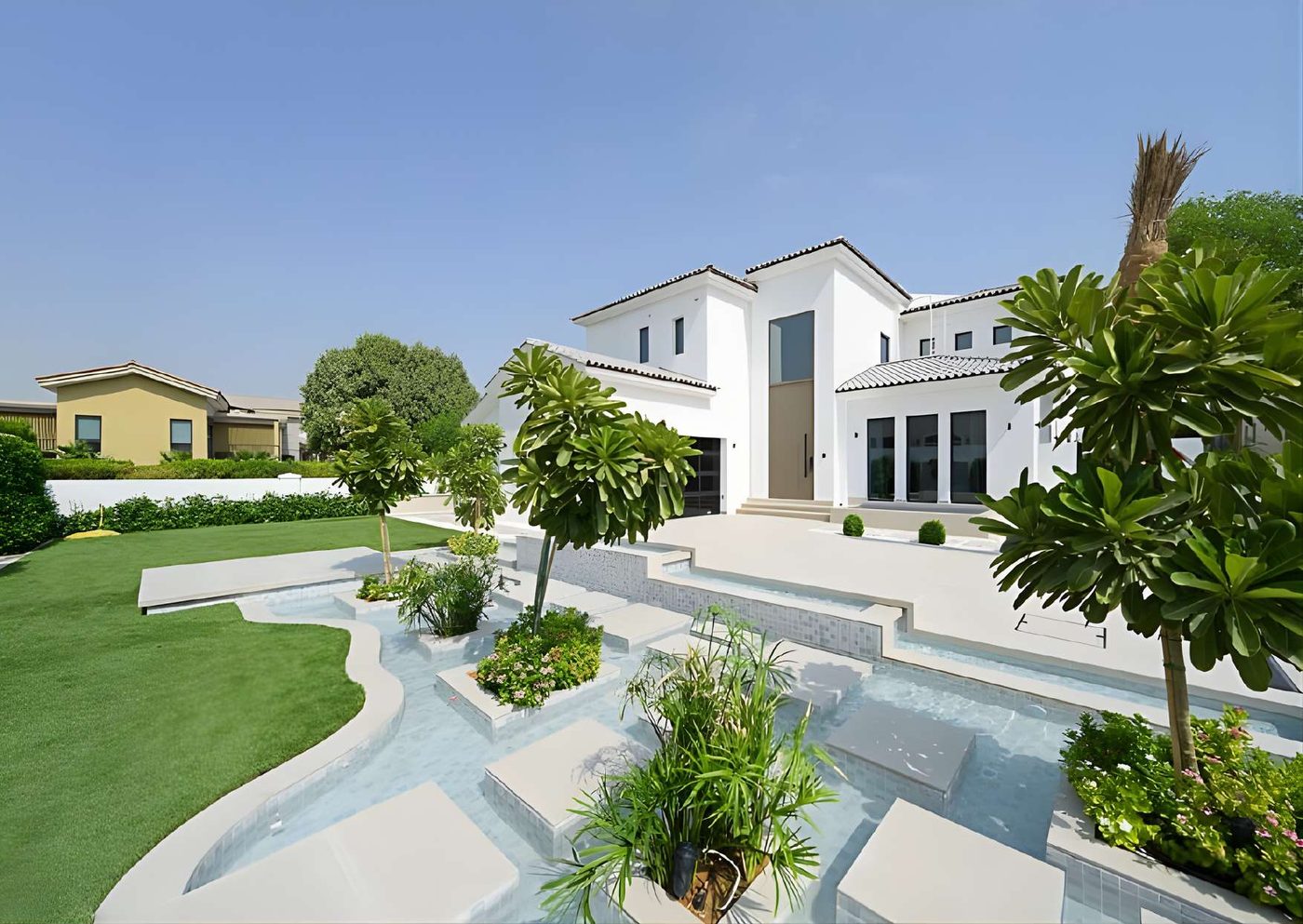 Completed villa and landscaped garden at The Sundials in Jumeirah Golf Estates, Dubai