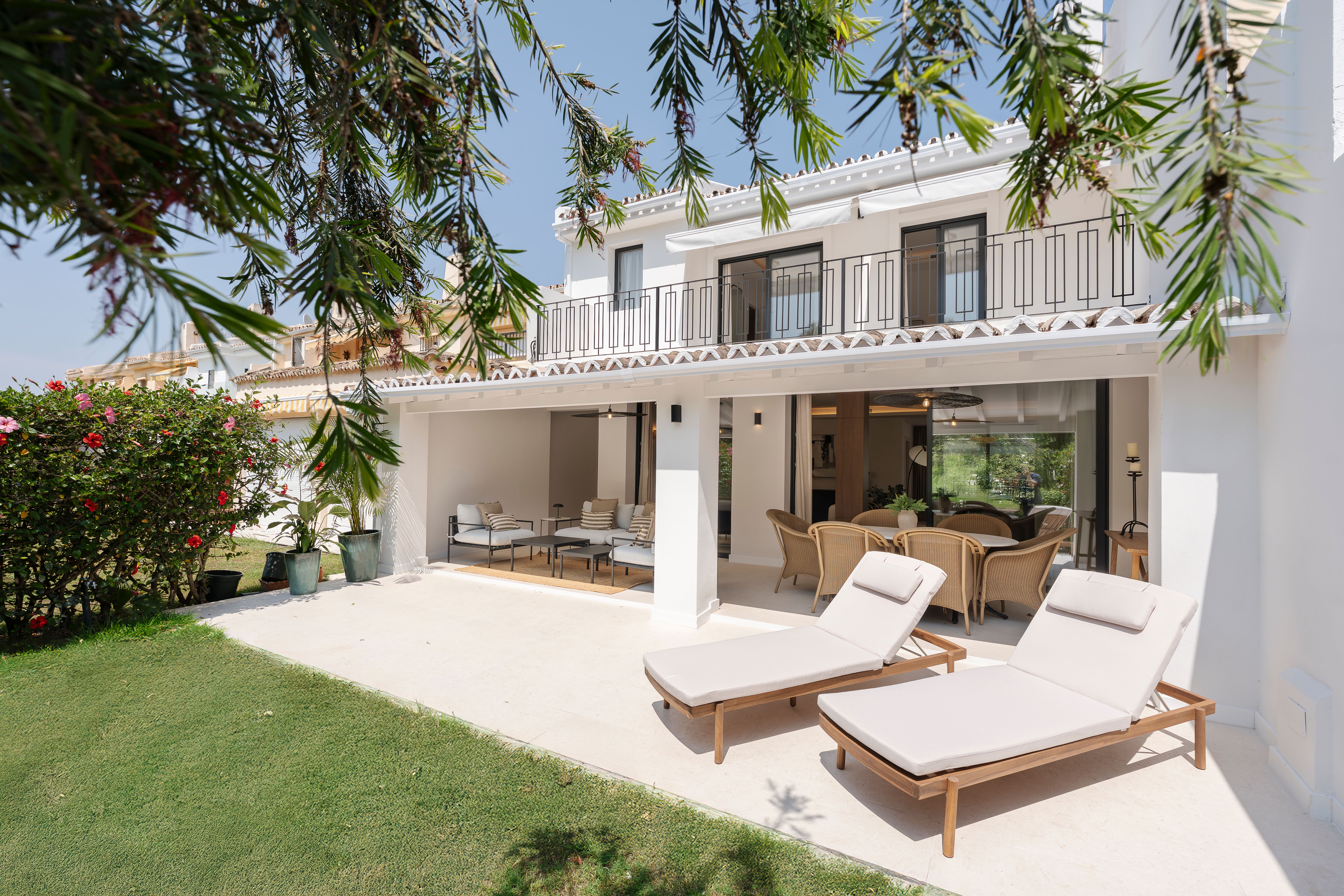 Casa Los Olivos exterior/garden/terrace; draft review only, public-use approval pending.