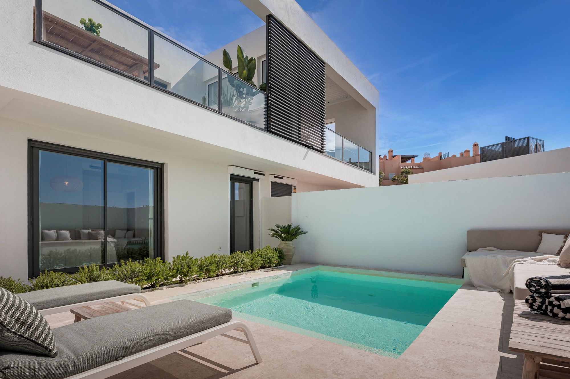 Contemporary Casa Mijas exterior with a private pool and sun terrace in Riviera del Sol.