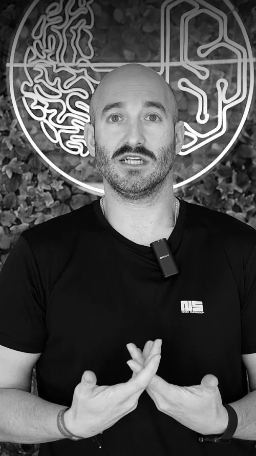 RUBÉN TOLEDO
