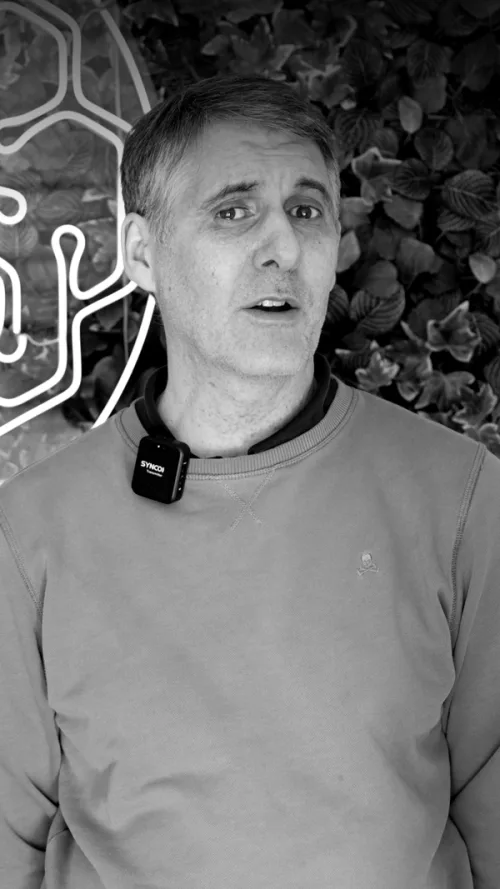 GONZÁLEZ ZAS