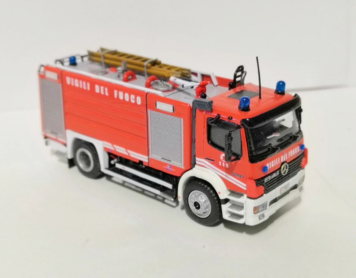 A.B.P. - Mercedes-Benz Atego I Fornitura Restyling - Roseto degli Abruzzi (TE)