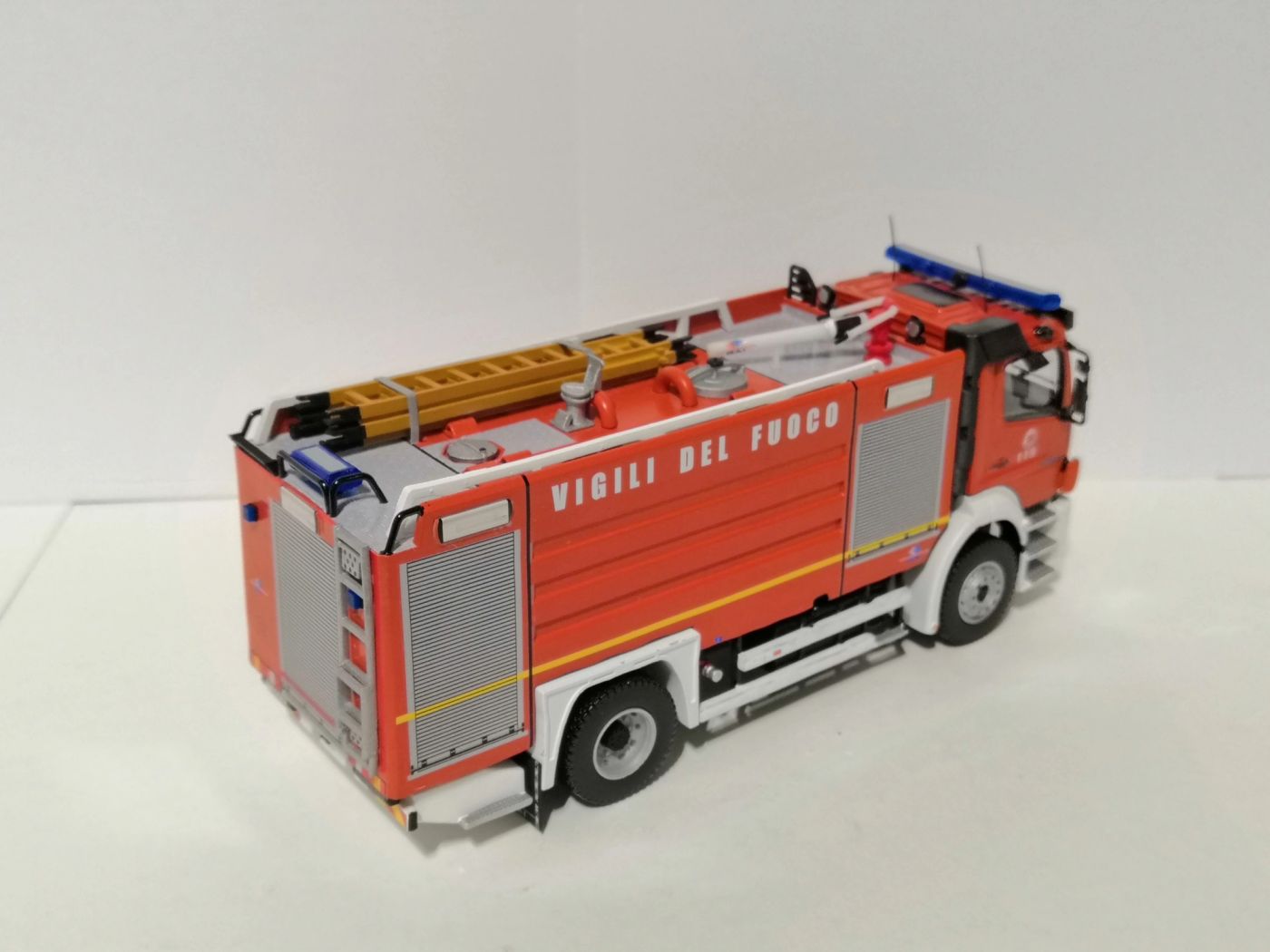A.B.P. - Mercedes-Benz Atego II Fornitura Restyling - Forlì (FC), foto 8