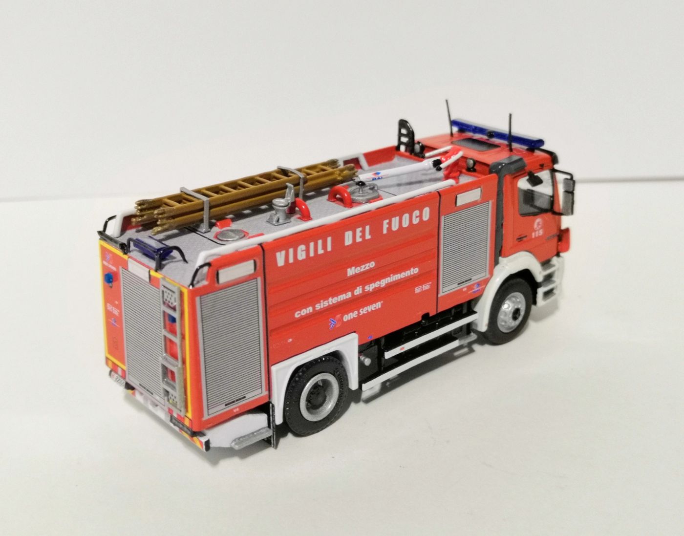 A.B.P. - Mercedes-Benz Atego II Fornitura 'ONE SEVEN' - Milano, foto 6
