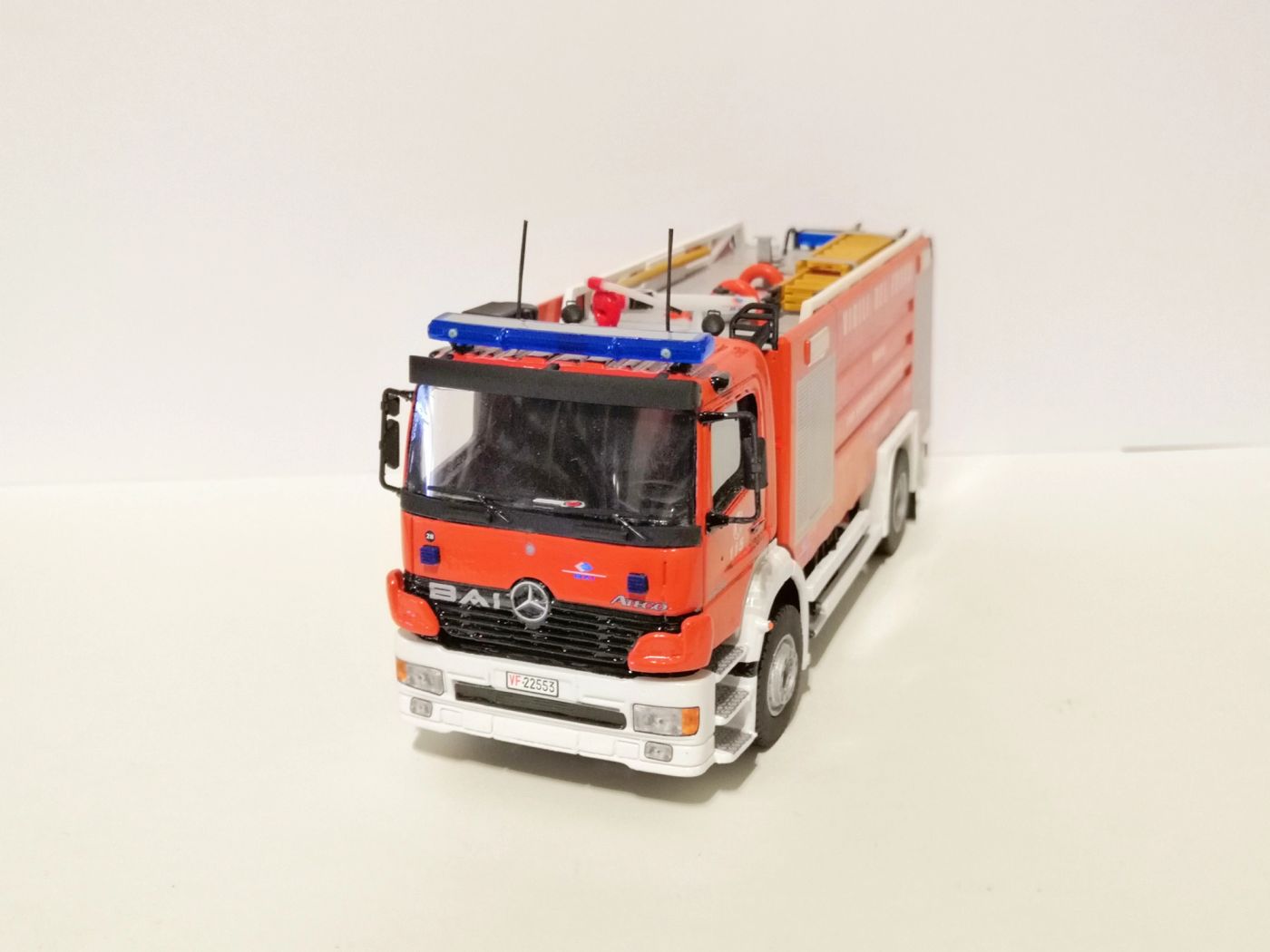 A.B.P. - Mercedes-Benz Atego II Fornitura 'ONE SEVEN' - Milano, foto 1