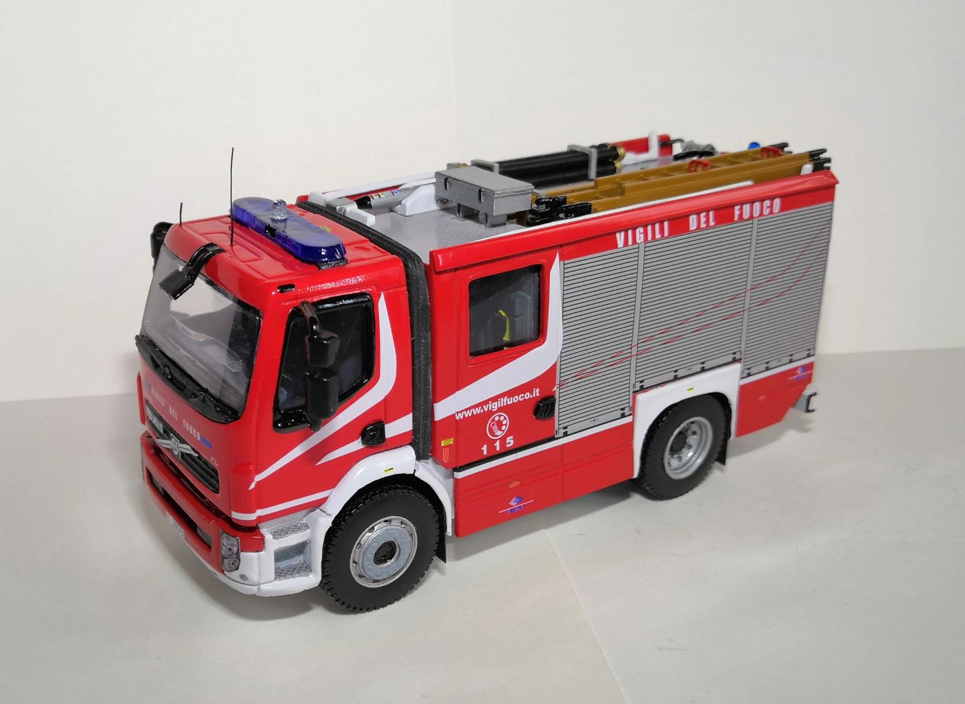 A.P.S. Volvo 280/290 I Fornitura, foto 4
