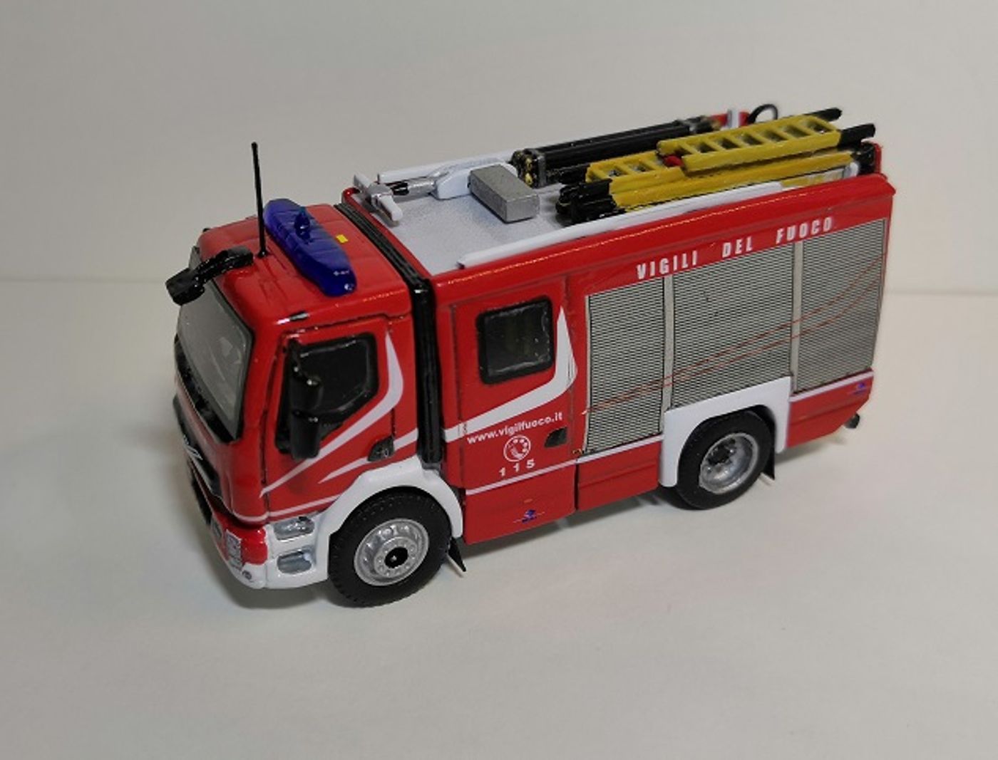 A.P.S. Volvo 280/290 I Fornitura, foto 1
