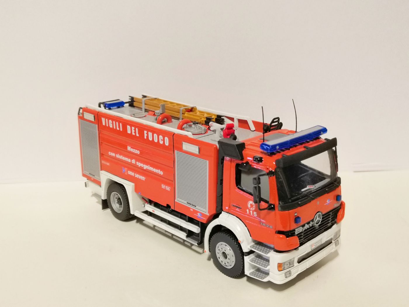 A.B.P. - Mercedes-Benz Atego II Fornitura 'ONE SEVEN' - Milano, foto 14