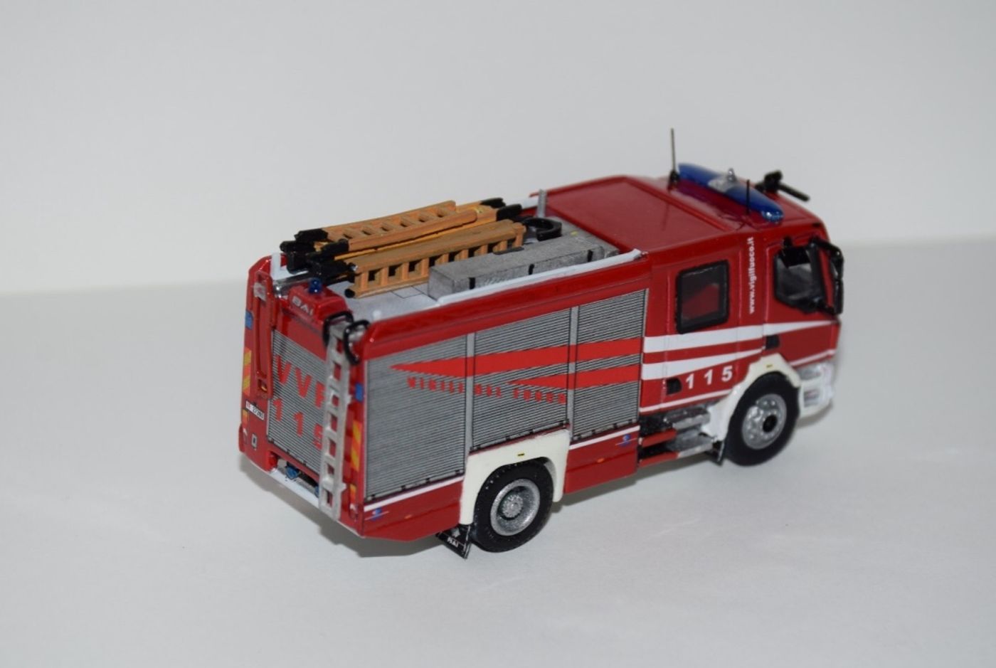 A.P.S. Volvo 280/290 IV Serie, foto 5