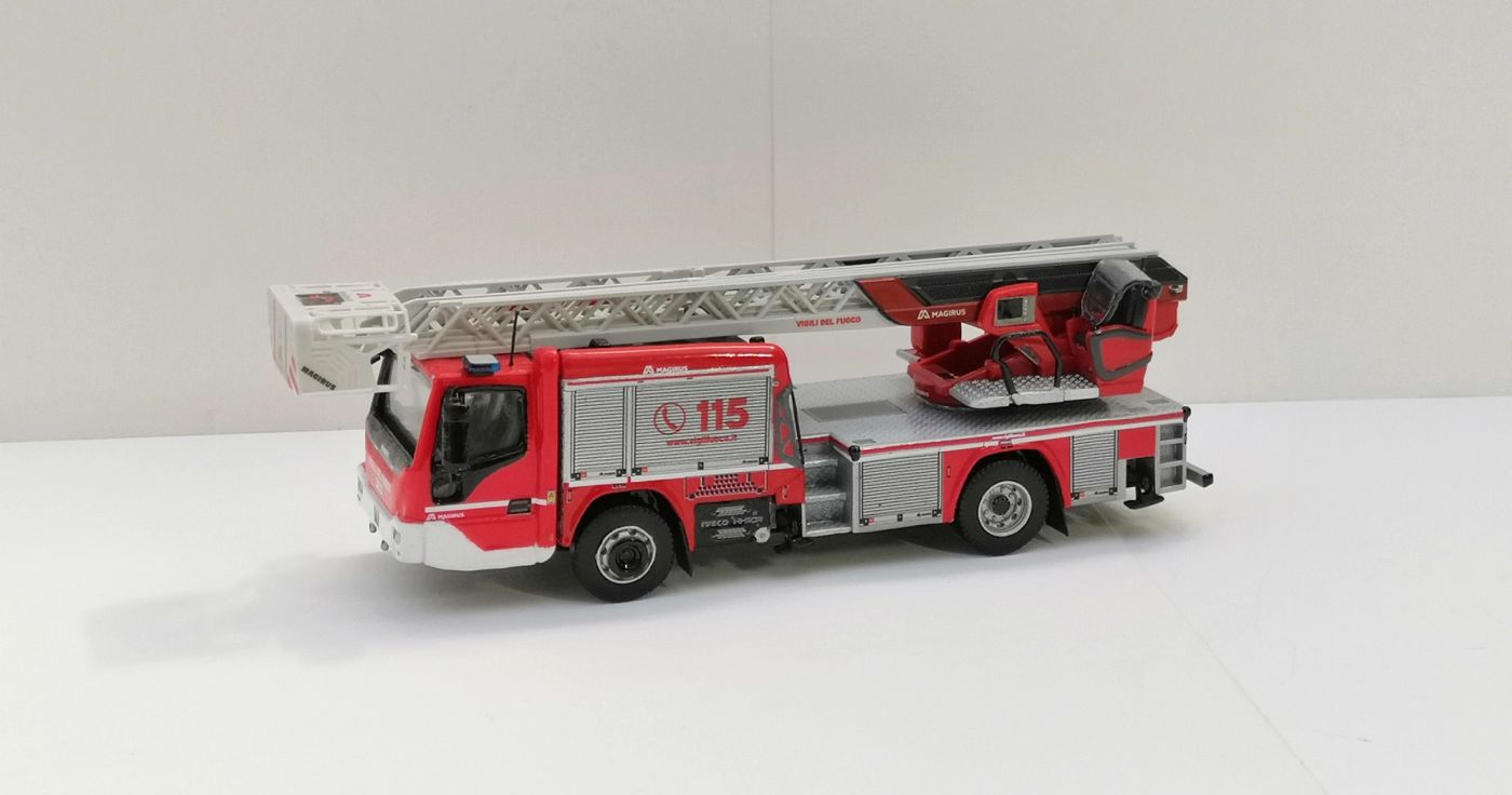 1-87 AS Eurocargo 160 E 32 'Low Line', foto 3
