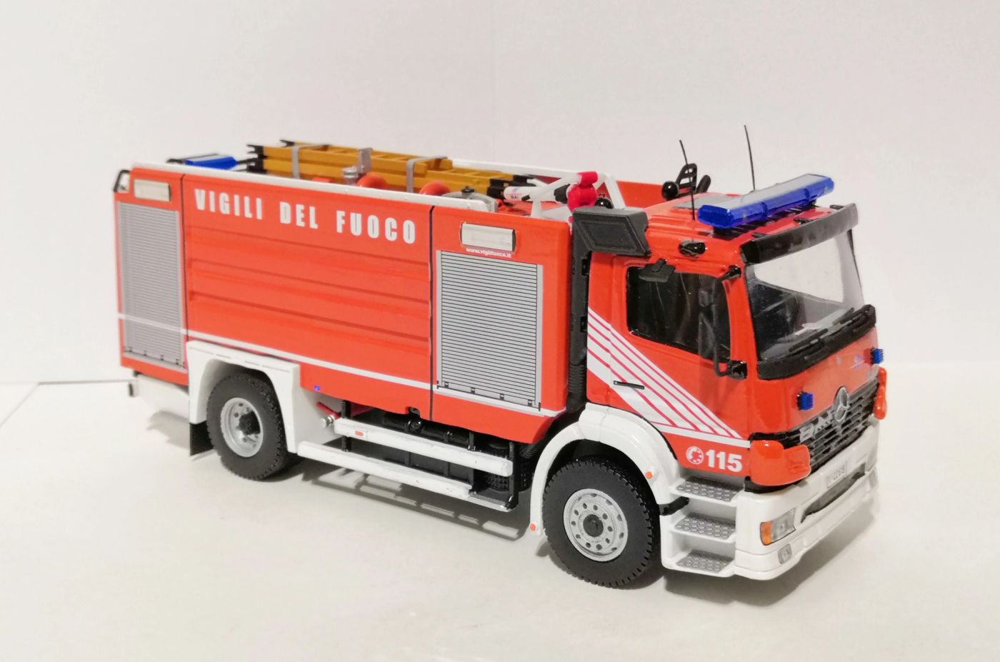 A.B.P. - Mercedes-Benz Atego II Fornitura Restyling FORTINI, foto 8