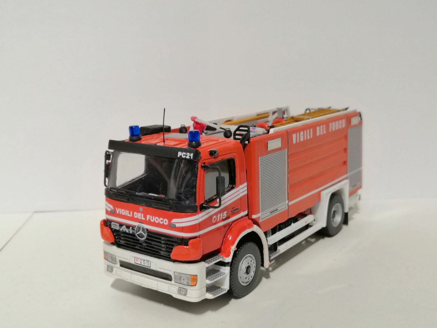A.B.P. - Mercedes-Benz Atego I Fornitura - Restyling Bologna, foto 2