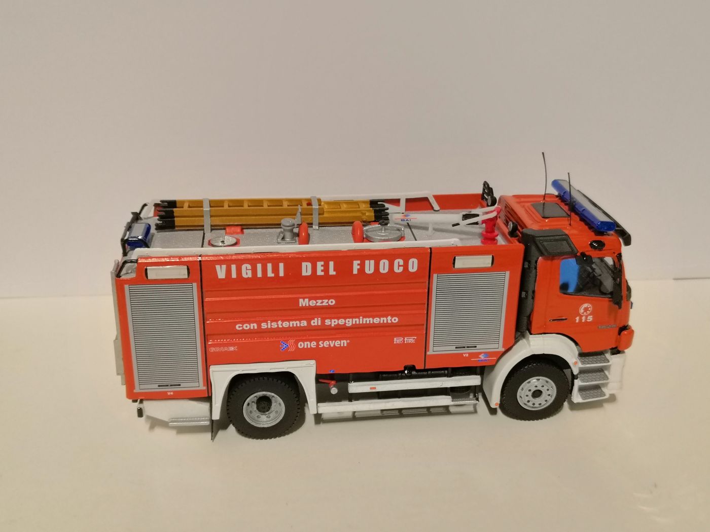 A.B.P. - Mercedes-Benz Atego II Fornitura 'ONE SEVEN' - Milano, foto 10