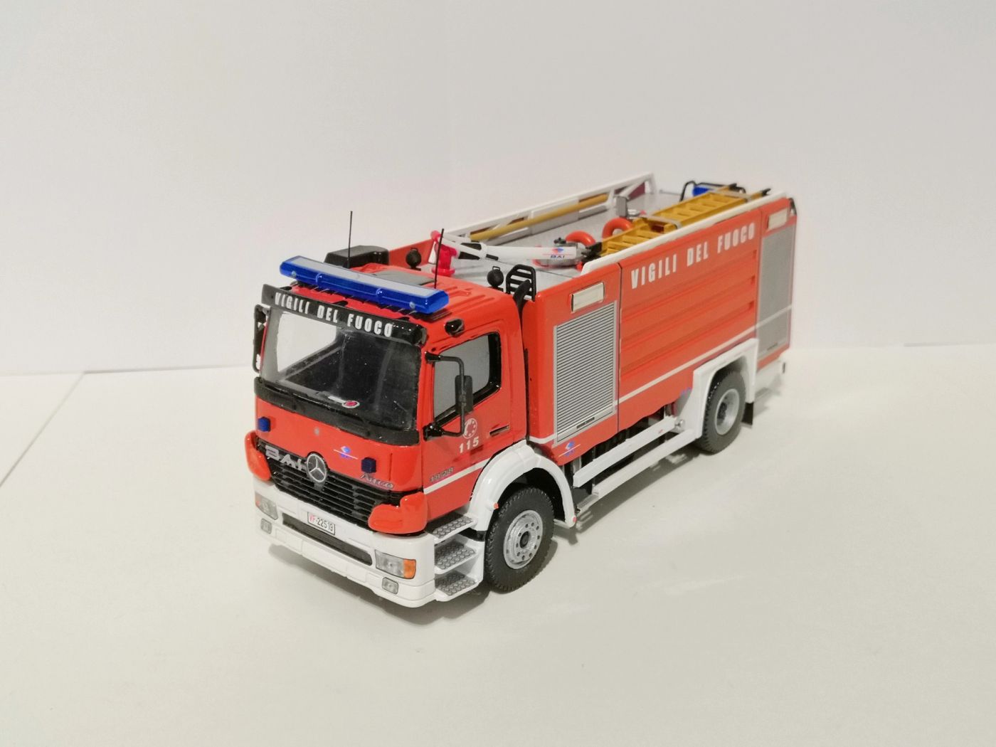 A.B.P. - Mercedes-Benz Atego II Fornitura Restyling, foto 2