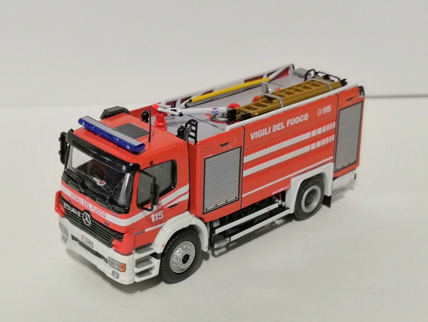 A.B.P. - Mercedes-Benz Atego II Fornitura Restyling - Lumezzane (BS), foto 2