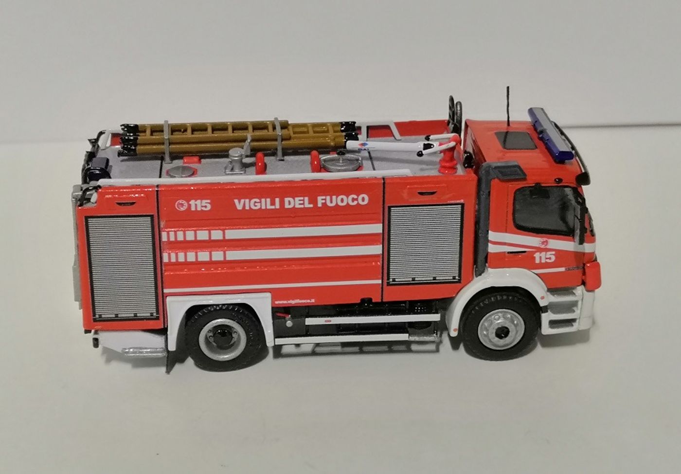 A.B.P. - Mercedes-Benz Atego II Fornitura Restyling - Lumezzane (BS), foto 9