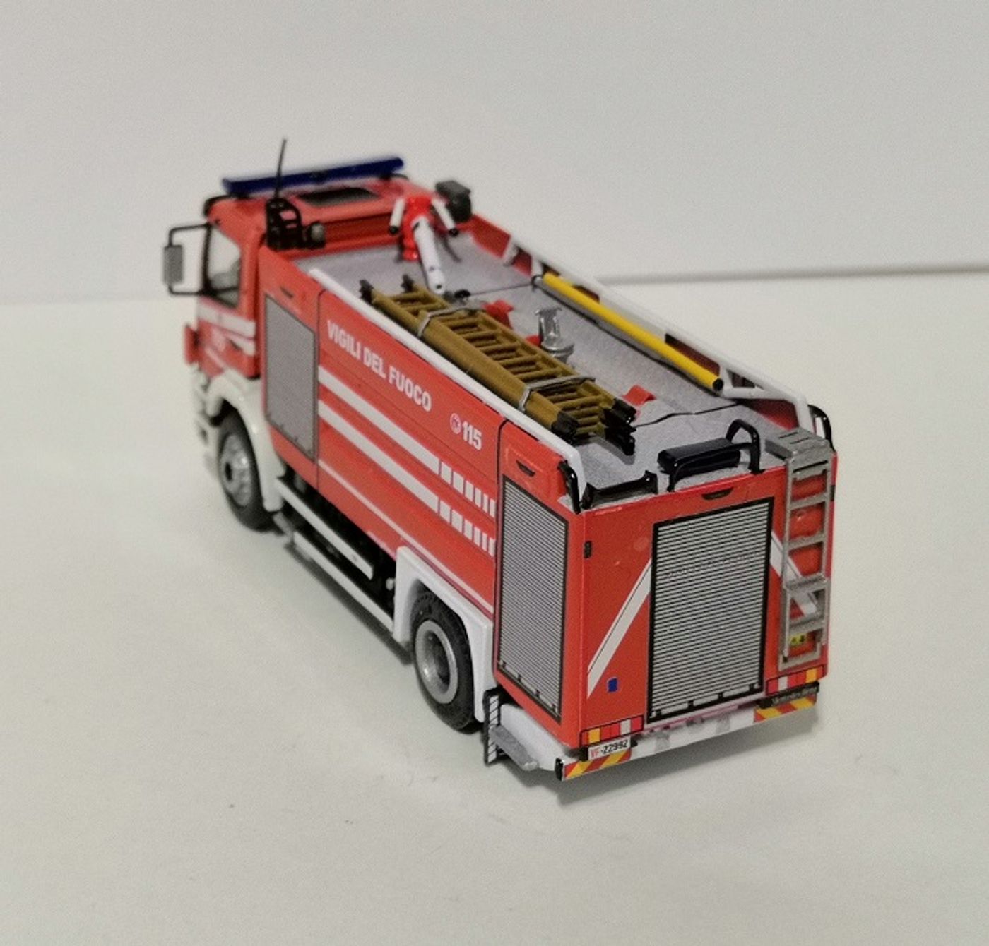 A.B.P. - Mercedes-Benz Atego II Fornitura Restyling - Lumezzane (BS), foto 5