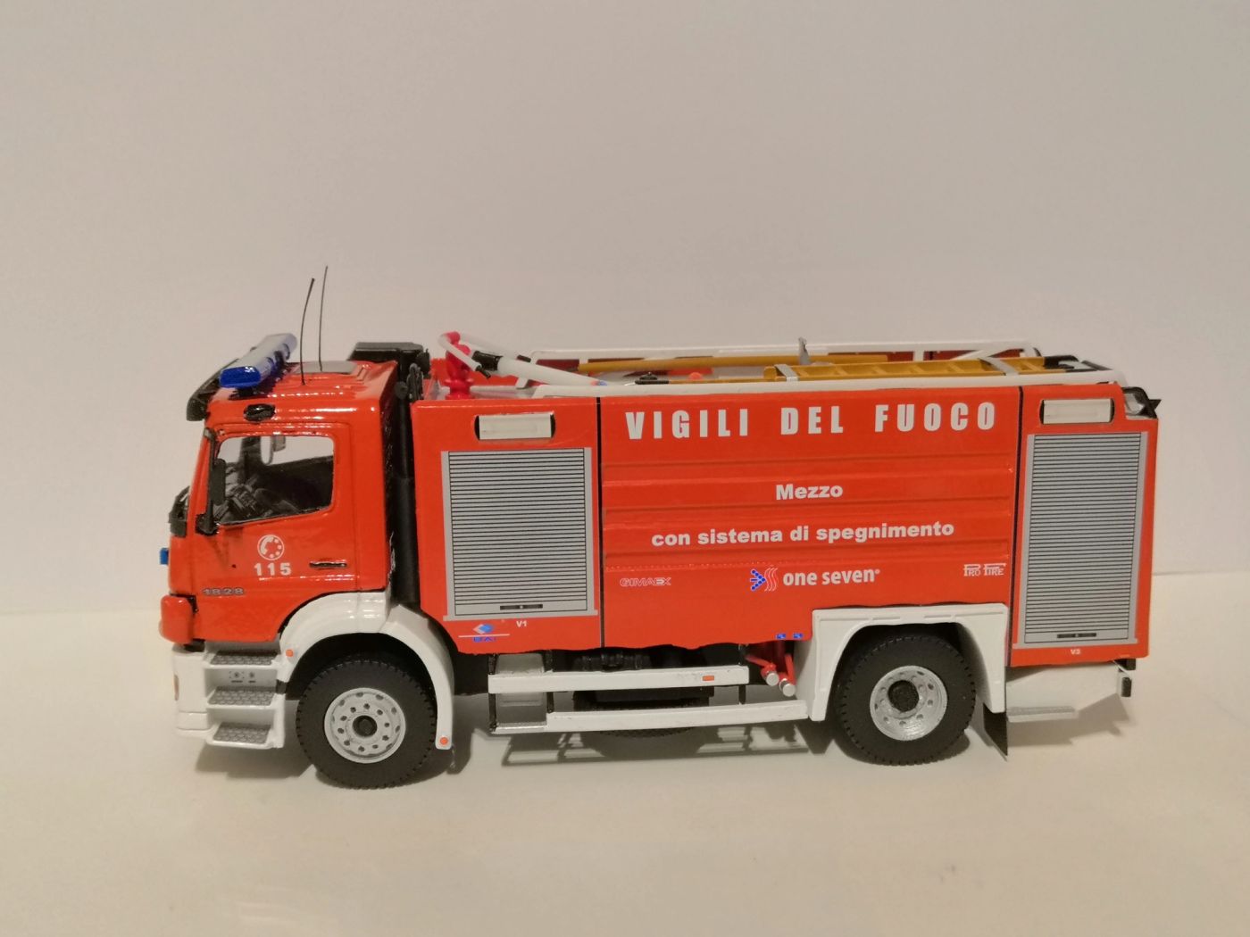 A.B.P. - Mercedes-Benz Atego II Fornitura 'ONE SEVEN' - Milano, foto 5