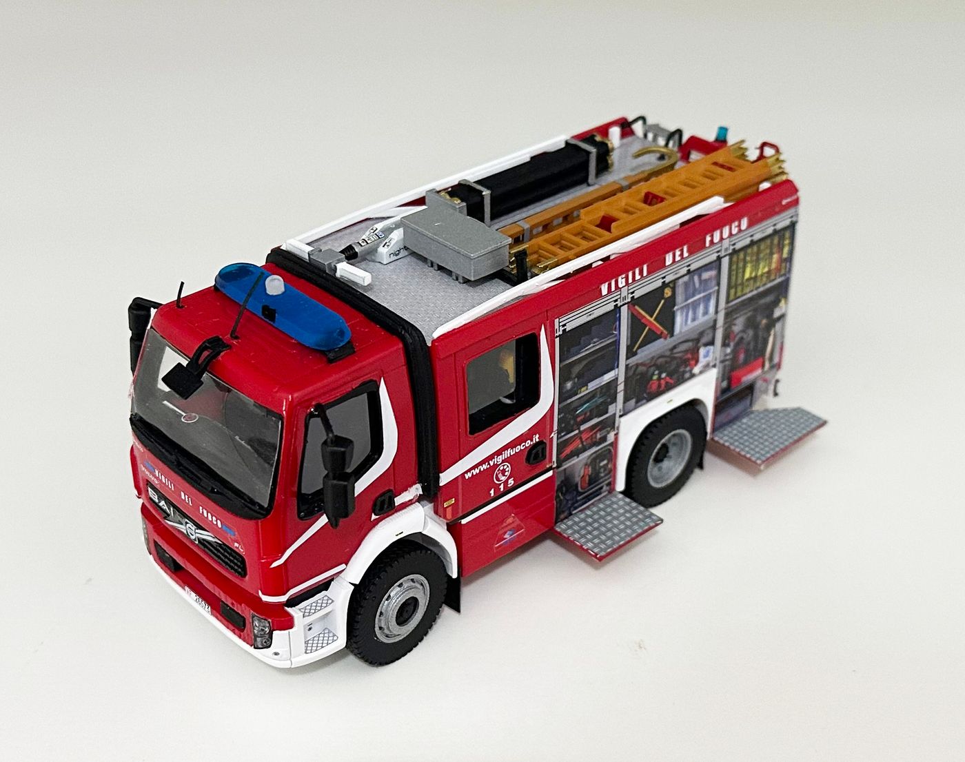 A.P.S. Volvo 280/290 I Fornitura - 'Open Decals', foto 2
