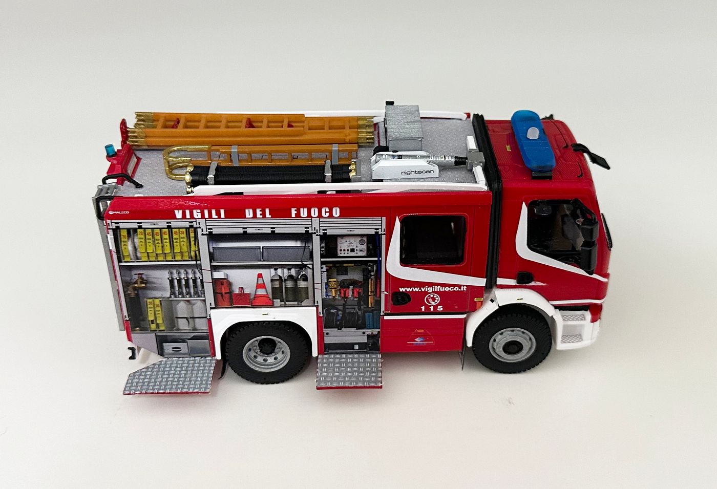 A.P.S. Volvo 280/290 I Fornitura - 'Open Decals', foto 9