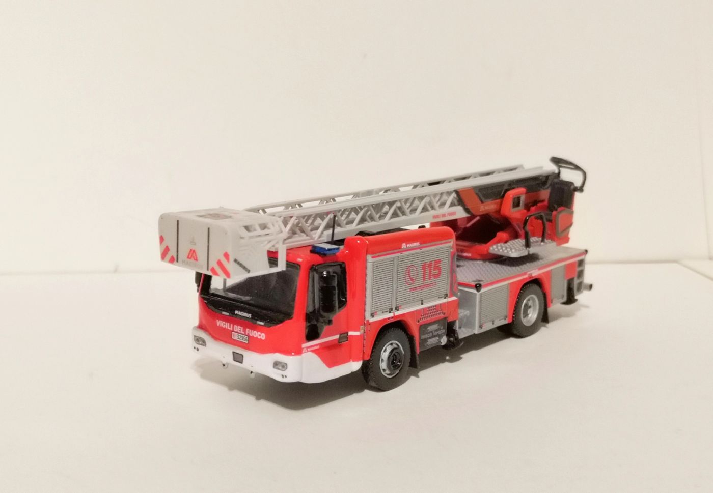 1-87 AS Eurocargo 160 E 32 'Low Line', foto 1