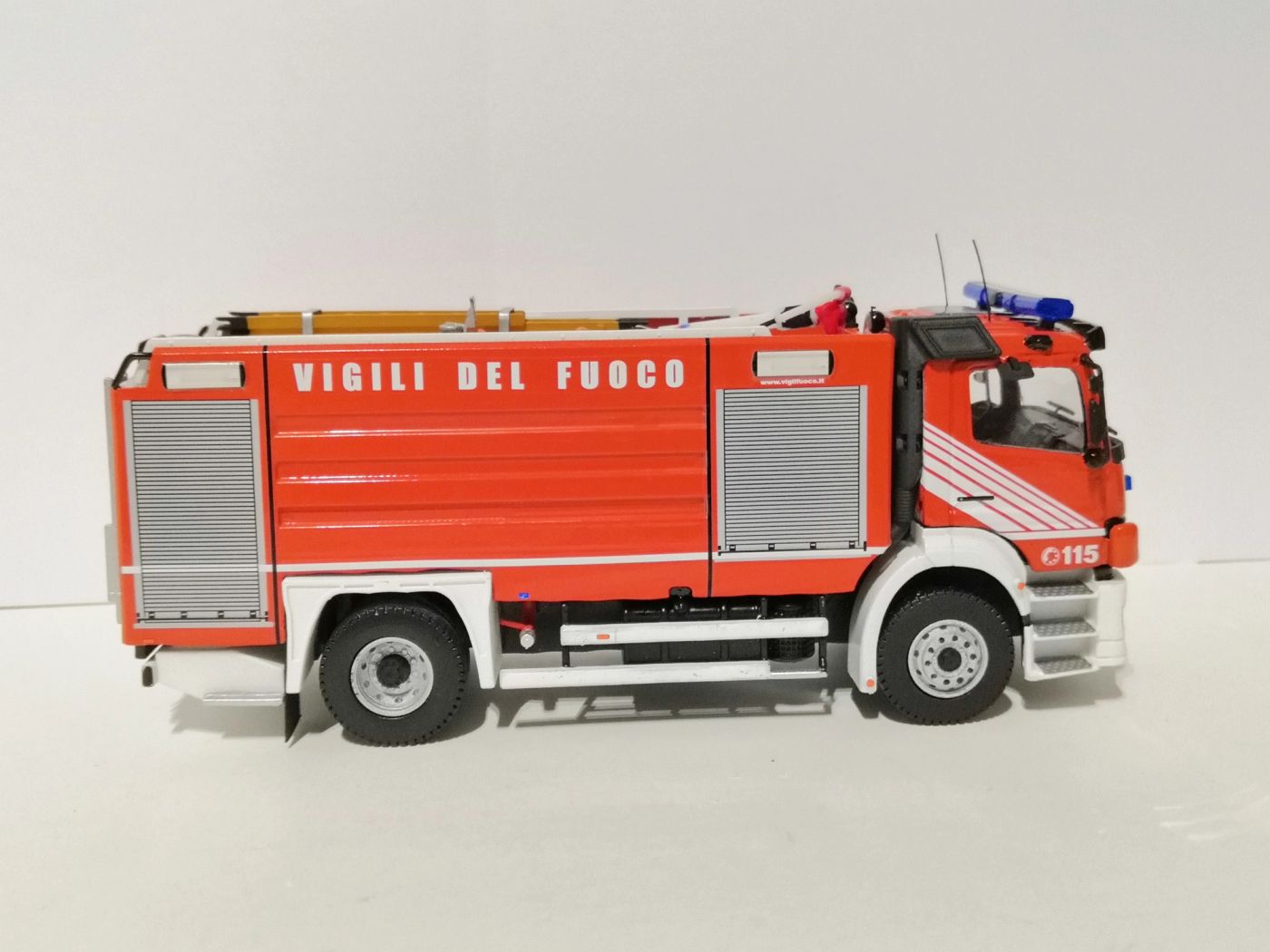A.B.P. - Mercedes-Benz Atego II Fornitura Restyling FORTINI, foto 6