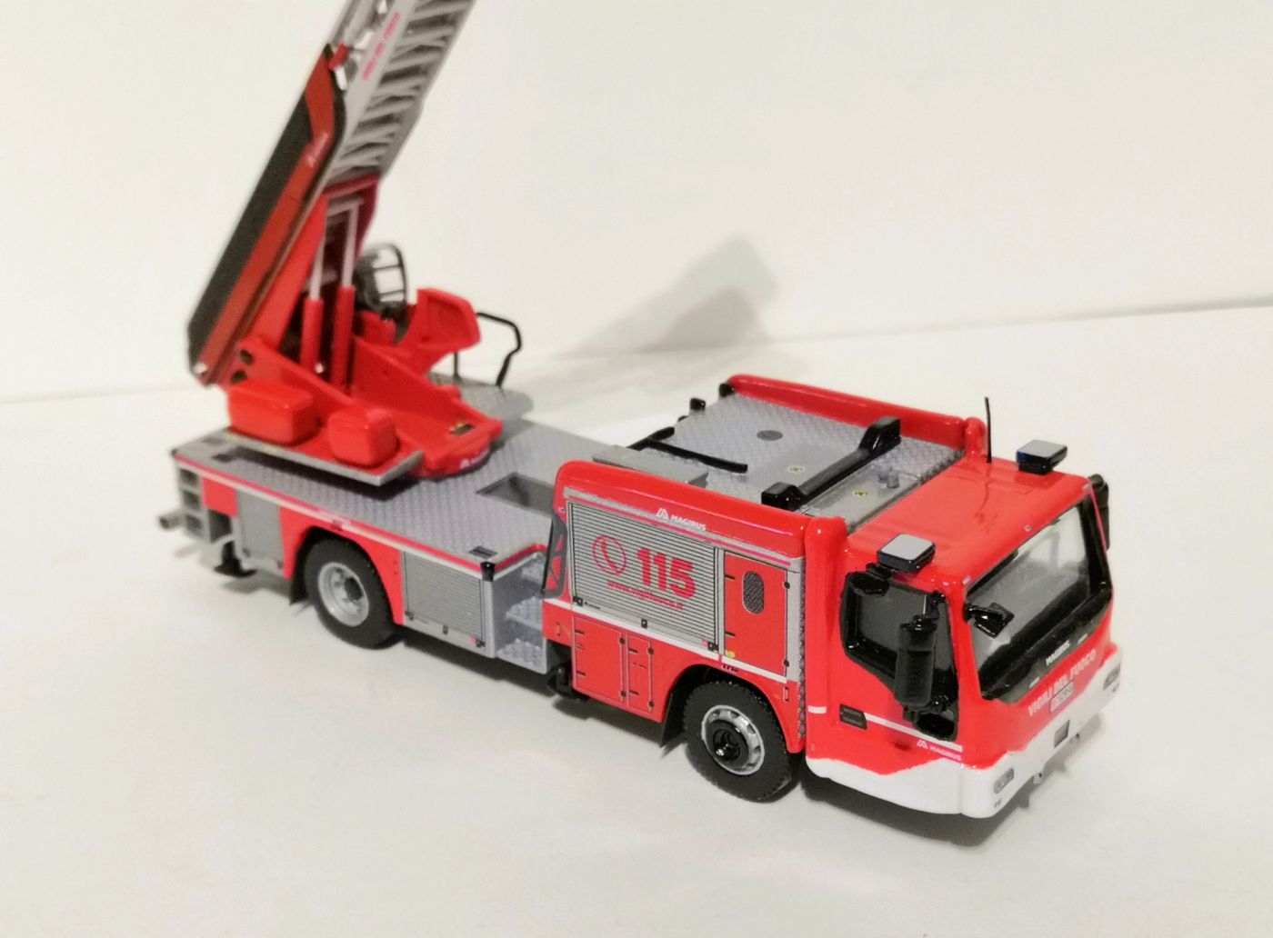 1-87 AS Eurocargo 160 E 32 'Low Line', foto 19