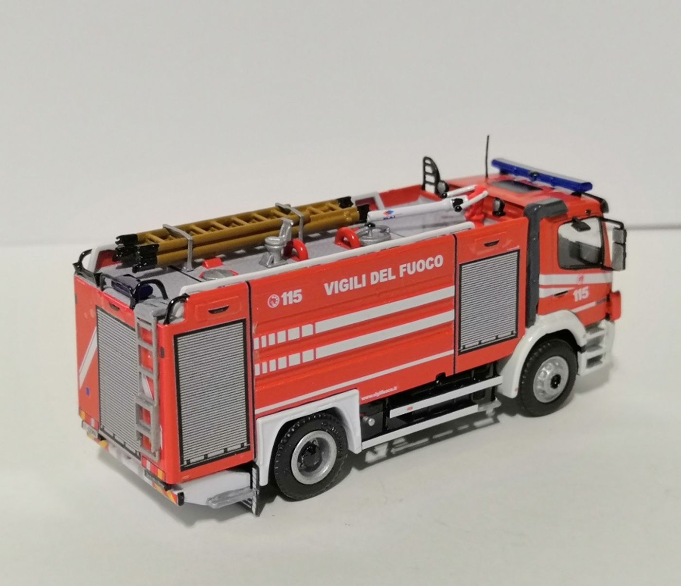 A.B.P. - Mercedes-Benz Atego II Fornitura Restyling - Lumezzane (BS), foto 8