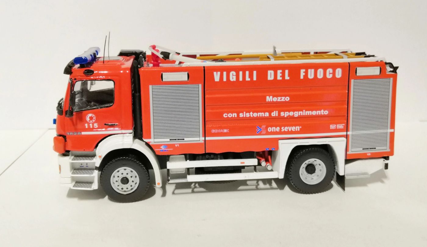 A.B.P. - Mercedes-Benz Atego II Fornitura 'ONE SEVEN' Restyling - Milano, foto 2