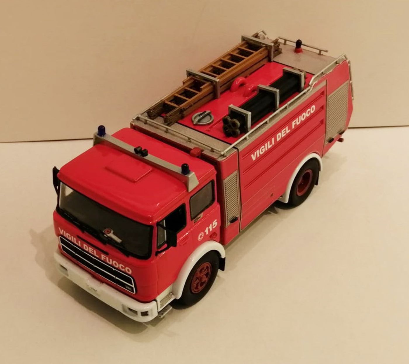 A.B.P. FIAT 160 NC Livrea originale 'Baribbi', foto 1