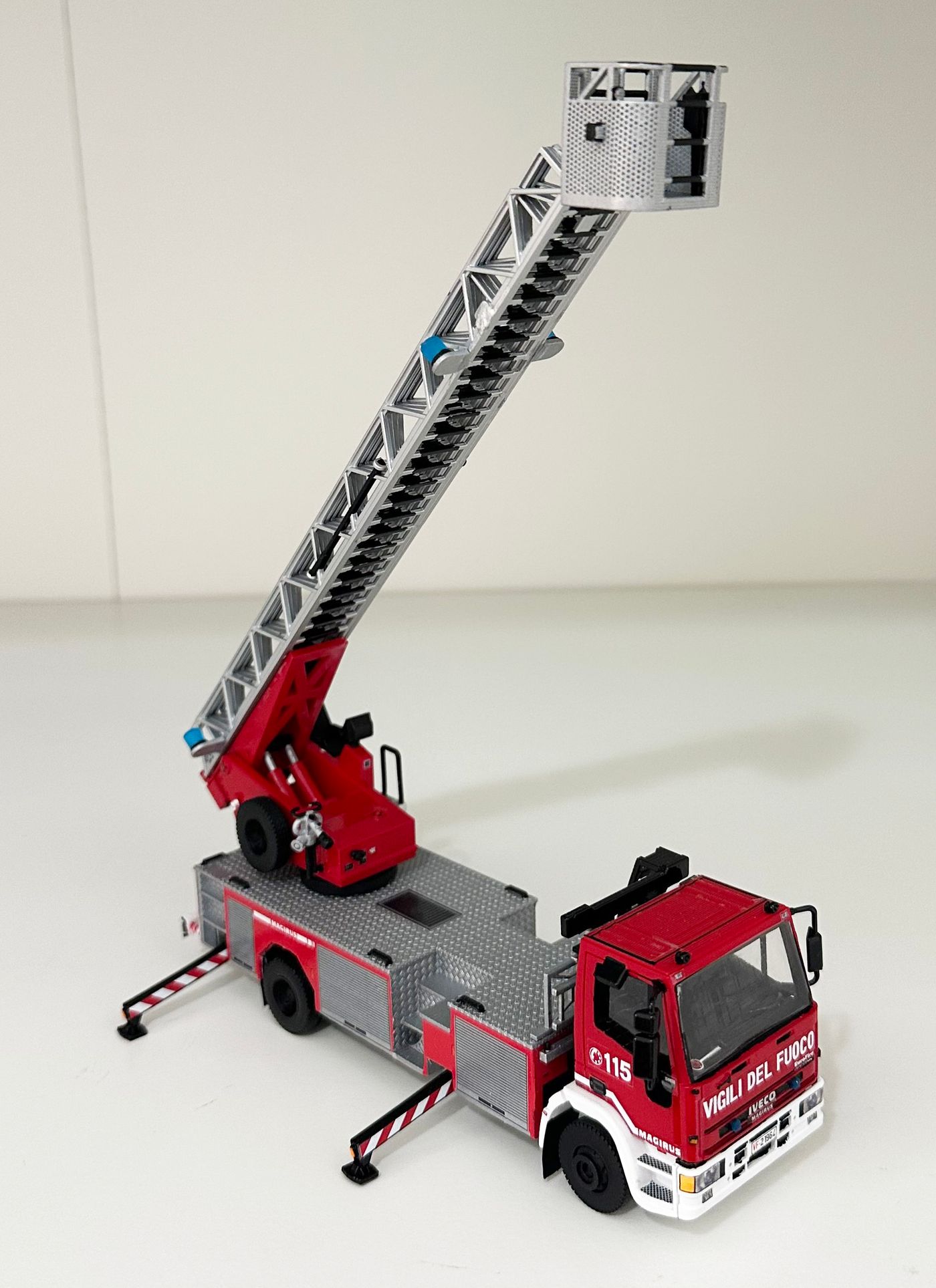 A.S. Autoscala Iveco Eurofire 150E28 Tector - Scala da 27 metri, foto 19
