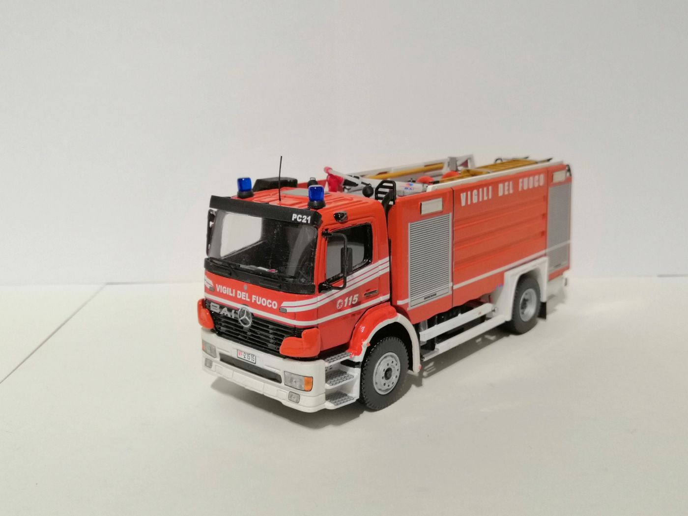 A.B.P. - Mercedes-Benz Atego I Fornitura - Restyling Bologna, foto 4