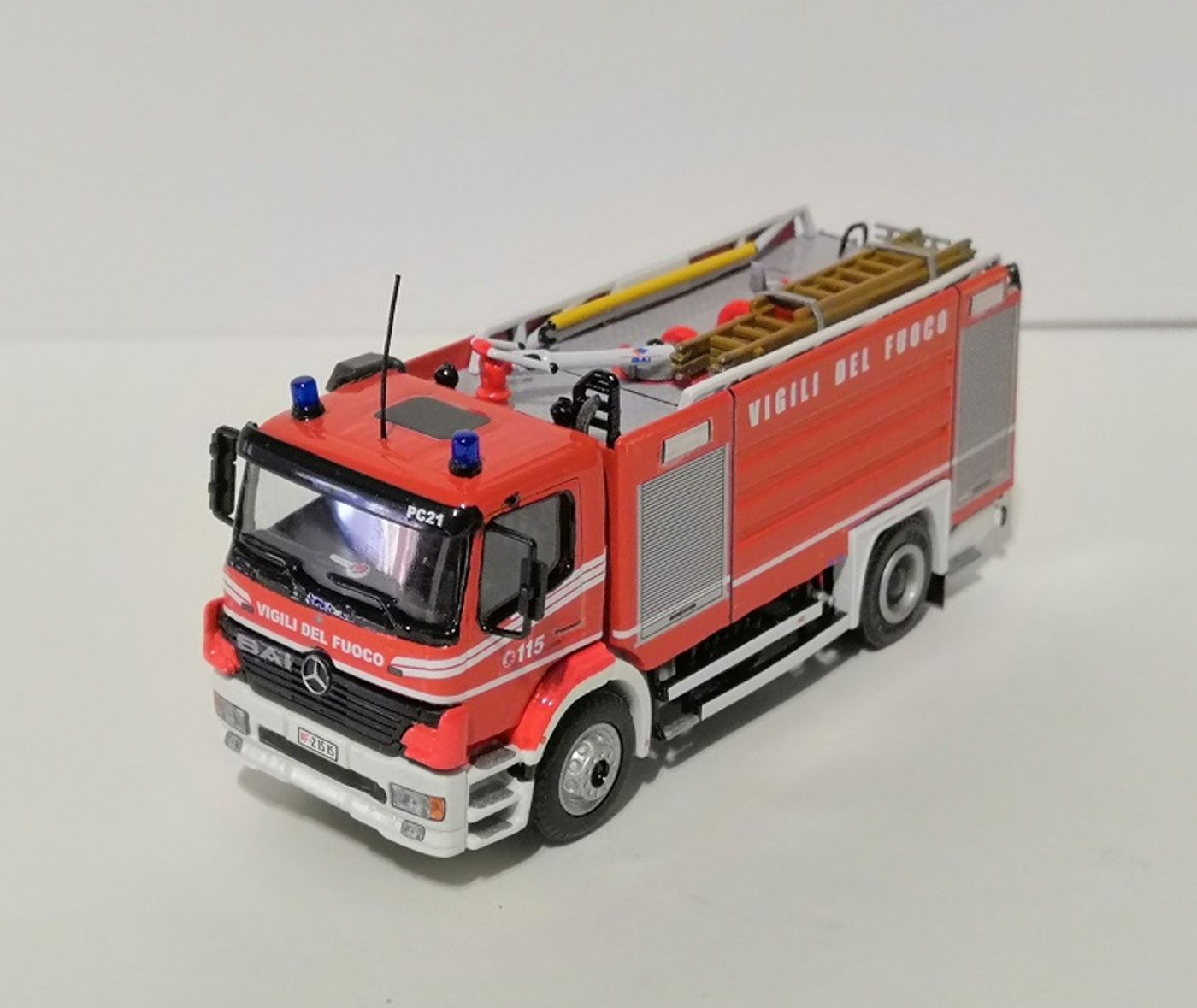 A.B.P. - Mercedes-Benz Atego I Fornitura Restyling - Bologna (BO), foto 5