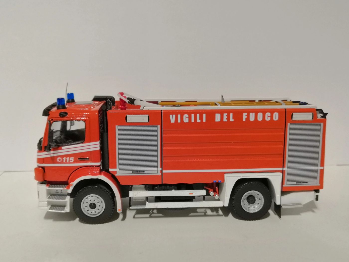 A.B.P. - Mercedes-Benz Atego I Fornitura - Restyling Bologna, foto 5